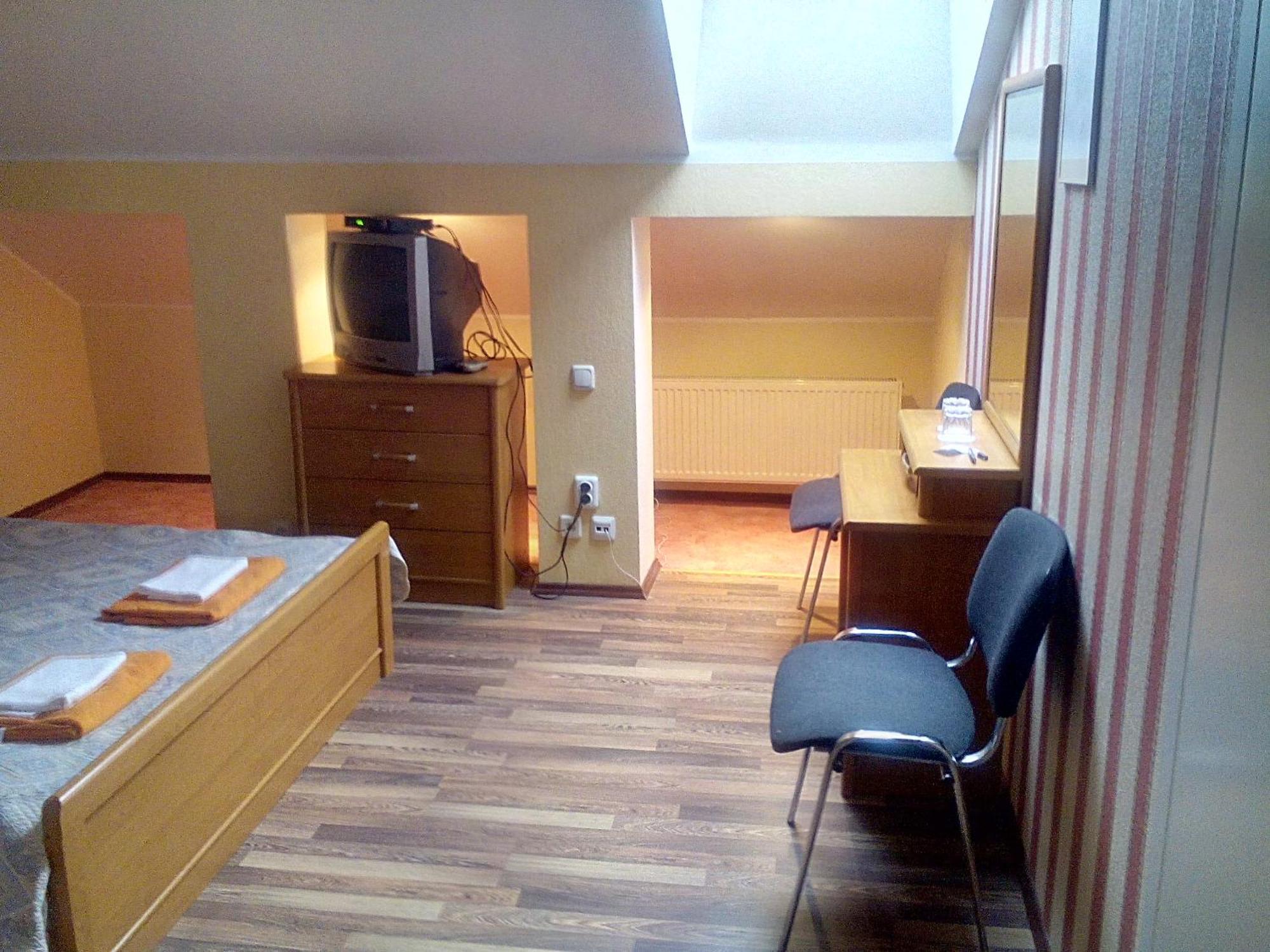 Central Hotel Narva Rum bild