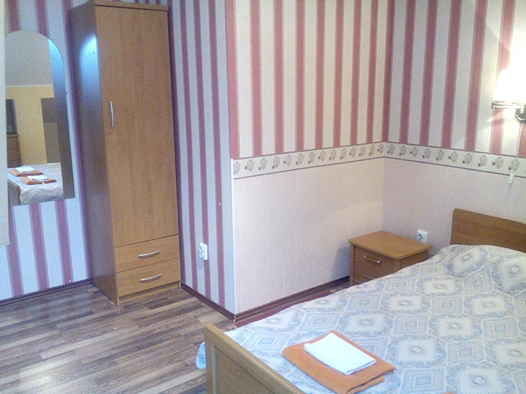 Central Hotel Narva Rum bild